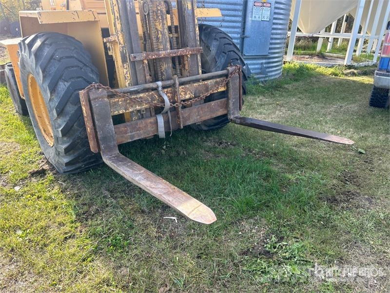 Sellick 6000 6000 lb Pneumatic Tire Forklift Muut haarukkatrukit