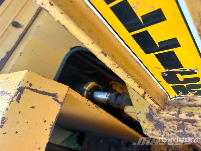 Sellick 6000 6000 lb Pneumatic Tire Forklift Muut haarukkatrukit
