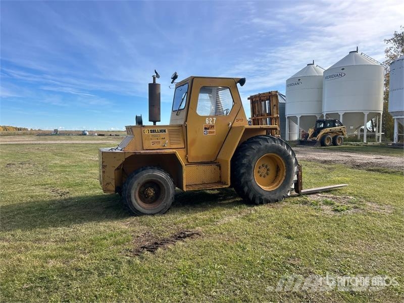 Sellick 6000 6000 lb Pneumatic Tire Forklift Muut haarukkatrukit