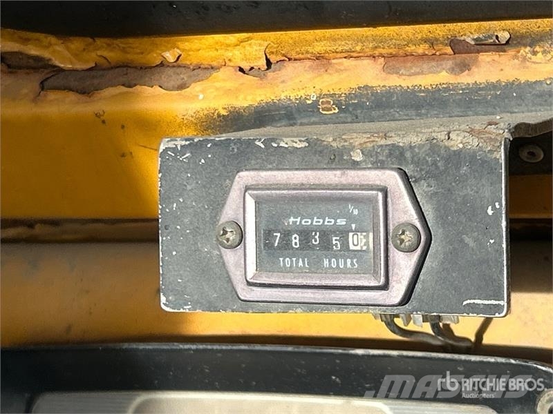 Sellick 6000 6000 lb Pneumatic Tire Forklift Muut haarukkatrukit