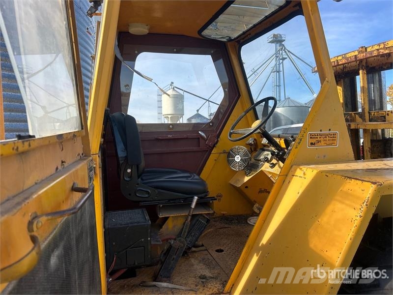 Sellick 6000 6000 lb Pneumatic Tire Forklift Muut haarukkatrukit