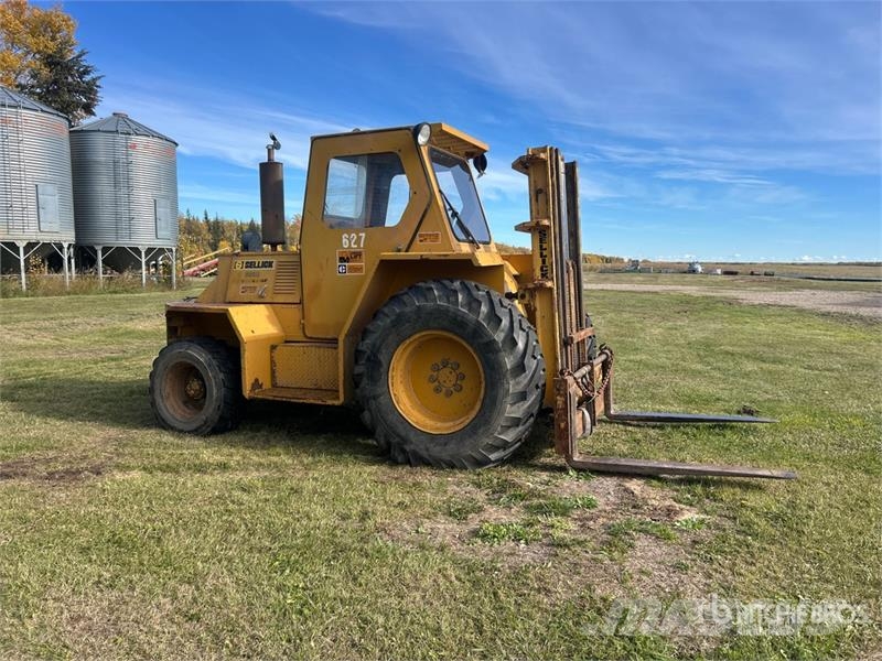 Sellick 6000 6000 lb Pneumatic Tire Forklift Muut haarukkatrukit