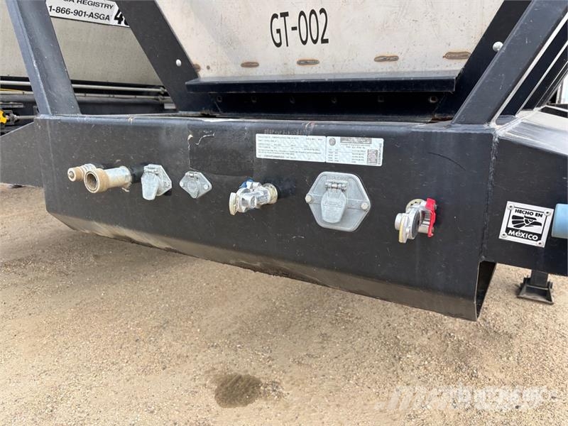 Semiremolques 40 ft Tri/A Live Bottom Trailer Walking floor - semi