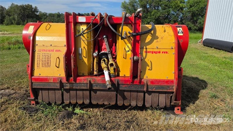 Seppi Maxisoil 225 84 in 3 Pt Hitch Mulcher Attachment Trituradoras forestales