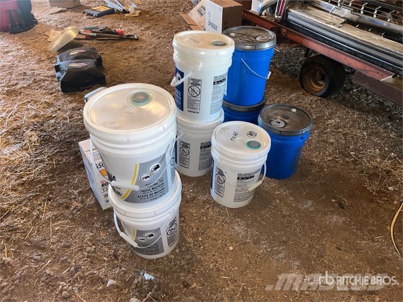  Shell Quantity of Rotella 15W-40 Engine Oil Andre komponenter