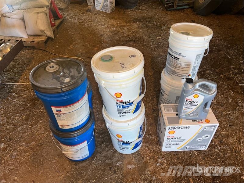  Shell Quantity of Rotella 15W-40 Engine Oil Andre komponenter