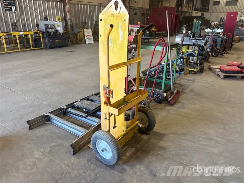 Shop Cart, Dolly, Ladder, Mop Bucket, Floor Jack, Drugi deli