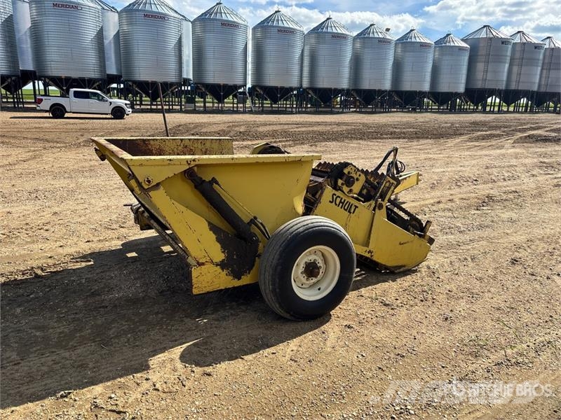 Shulte 52 in Fork Type Rock Picker Stenenrapers