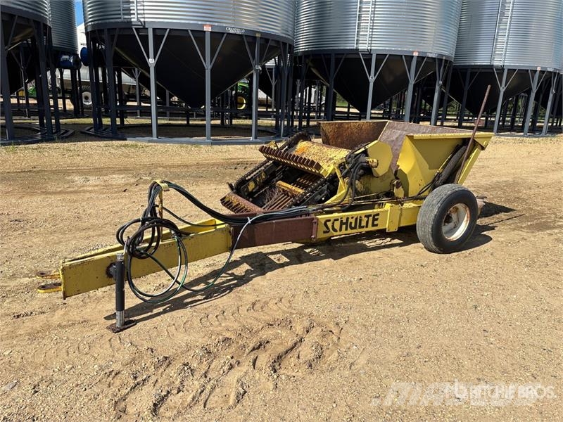 Shulte 52 in Fork Type Rock Picker Stenenrapers