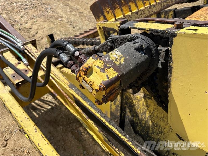 Shulte 52 in Fork Type Rock Picker Stenenrapers