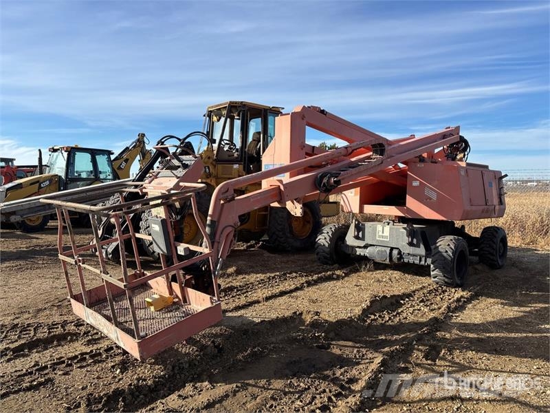 Simon AT60 4WD Diesel Articulating Boom Lift (Inoperable Zglobne podizne platforme