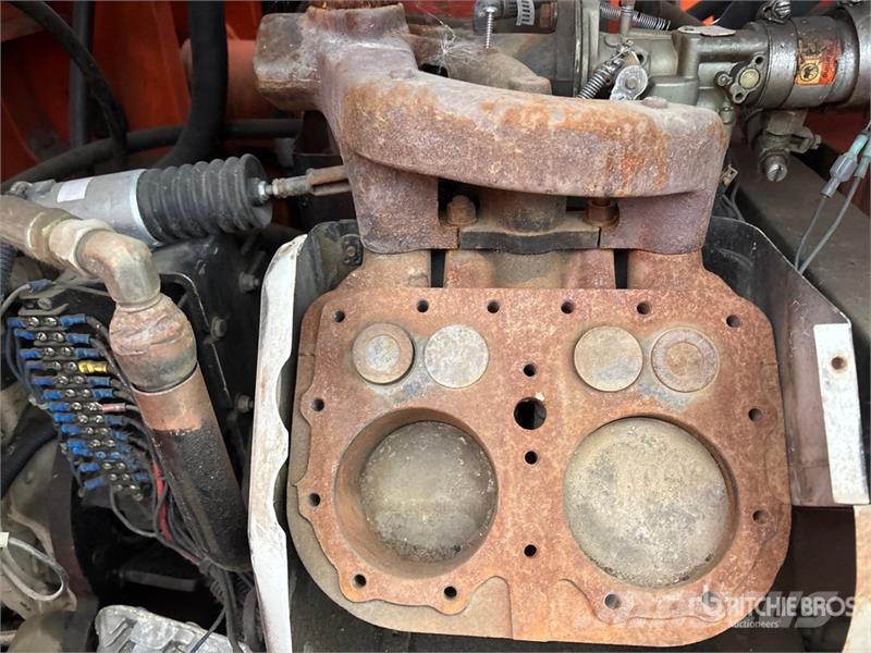 Simon MPN-40 2WD Dual Fuel Telescopic Boom Lift (Inopera Телескопические подъемники