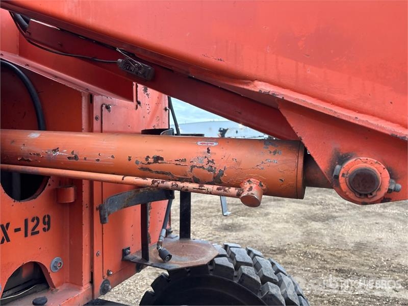 Simon MPN-40 2WD Dual Fuel Telescopic Boom Lift (Inopera Телескопические подъемники