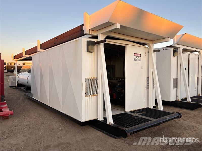  Simson Maxwell 50 kW Containerized Dual Generator  مولدات ديزل