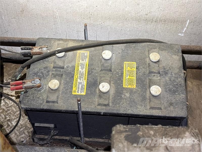  Simson Maxwell 50 kW Containerized Dual Generator  مولدات ديزل