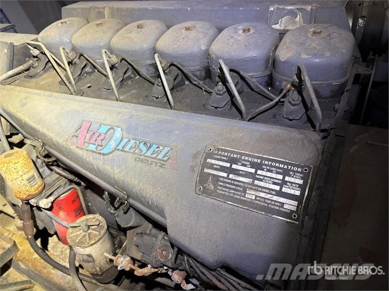  Simson Maxwell 50 kW Containerized Dual Generator  مولدات ديزل