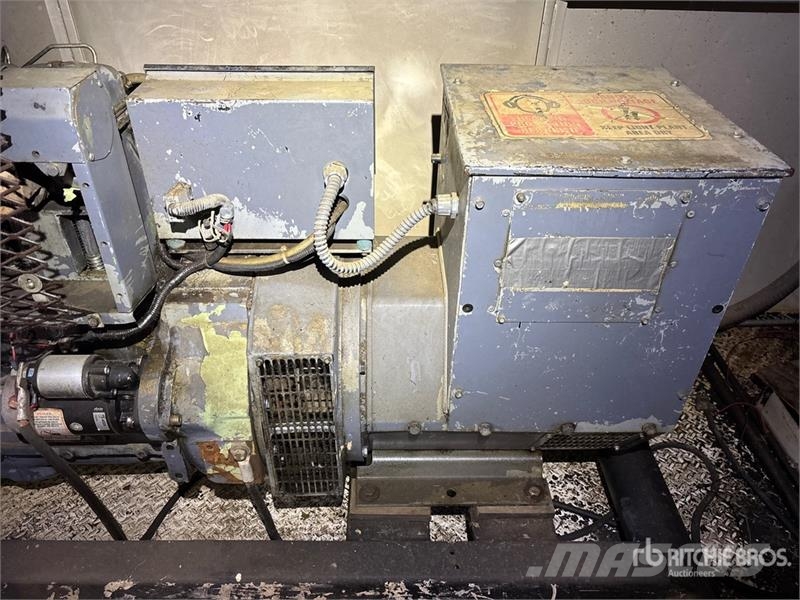  Simson Maxwell 50 kW Containerized Dual Generator  Diesel generatoren