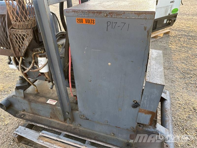 Simson Maxwell UCI 184 20 kW Skid-Mounted Generato Diesel Generatorer