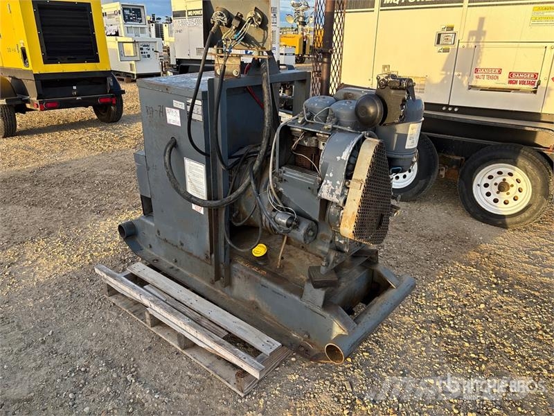 Simson Maxwell UCI 184 20 kW Skid-Mounted Generato Diesel Generatorer