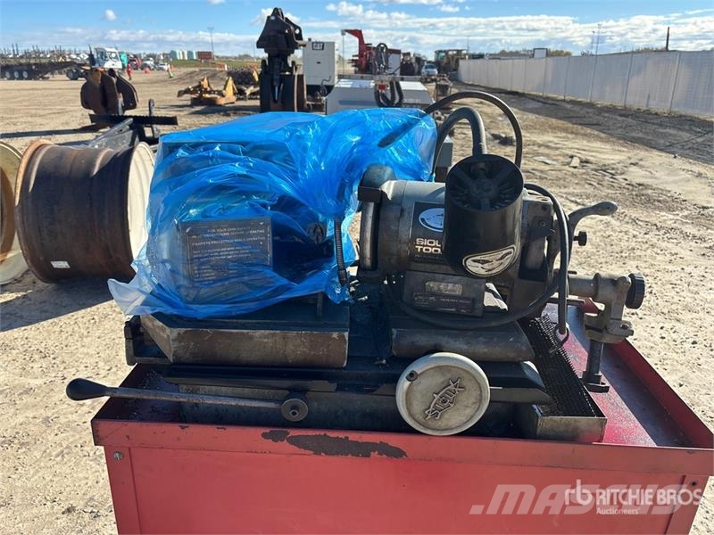  Sioux Tools Cylinder Head Valve Refacing Machine Drugi deli
