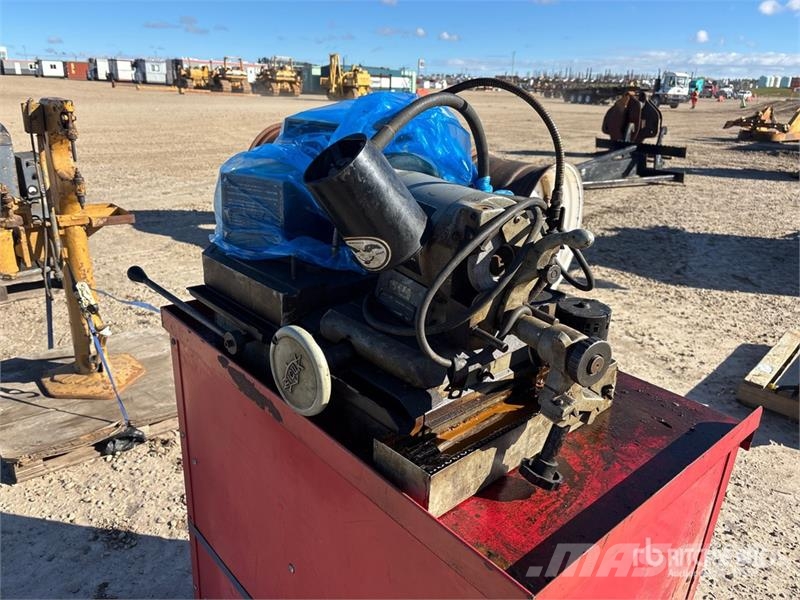  Sioux Tools Cylinder Head Valve Refacing Machine Drugi deli