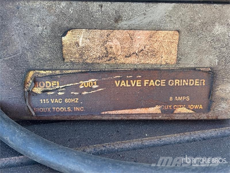  Sioux Tools Cylinder Head Valve Refacing Machine Drugi deli