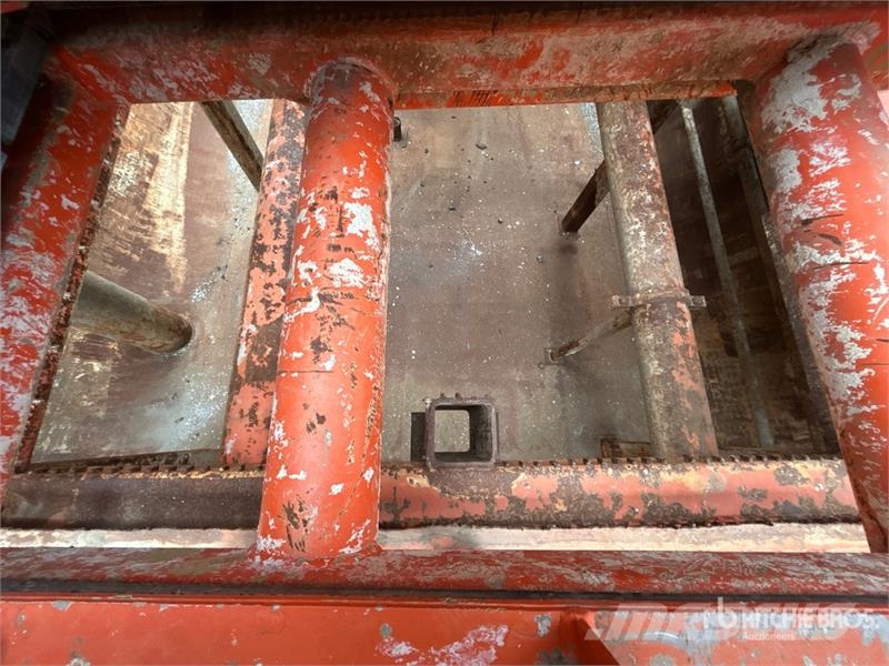 Skid Mounted 40m3 Premix/Process Chemical Tank Pārstrādes iekārtas