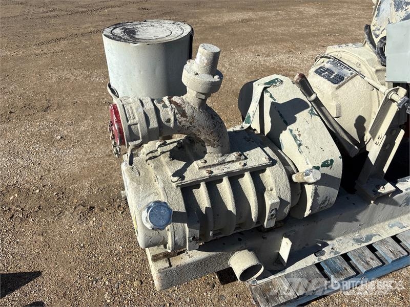  Skid-Mounted Cement Blower Sonstige Baumaschinen