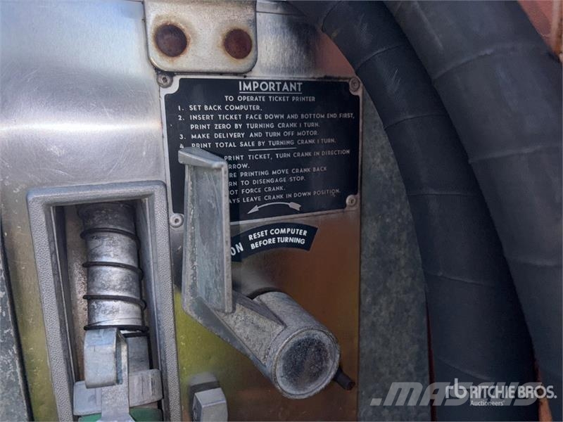 Skid Mounted Steel Diesel Fuel Tank 연료 및 첨가제 탱크
