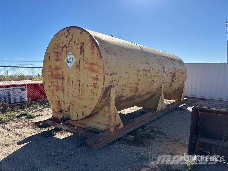  Skid Mounted Steel Fuel Tank Kraftstoff- und Zusatzstoffbehälter