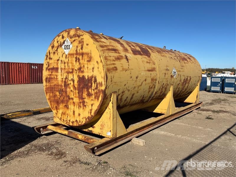  Skid Mounted Steel Fuel Tank Kraftstoff- und Zusatzstoffbehälter