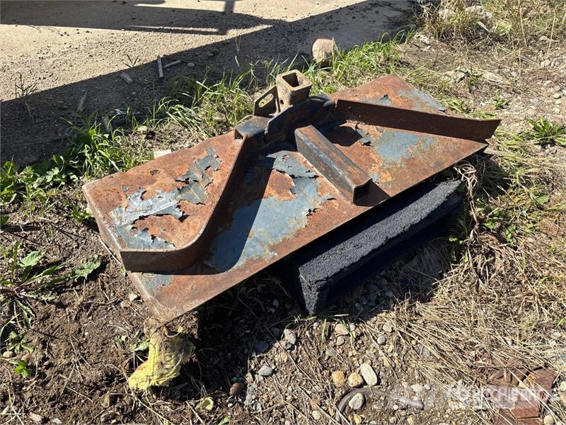 Skid Steer Attachment Mounting Plate Drugi deli