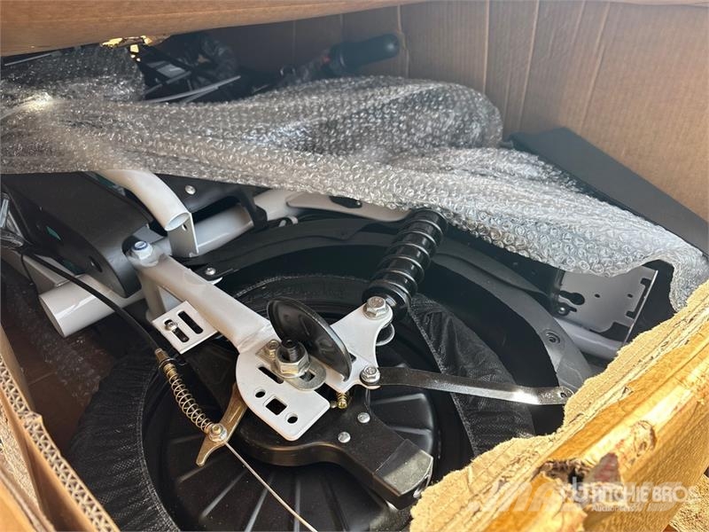  SKLP SK-E48 E-bikes Scooter (Unused) Всюдиходи