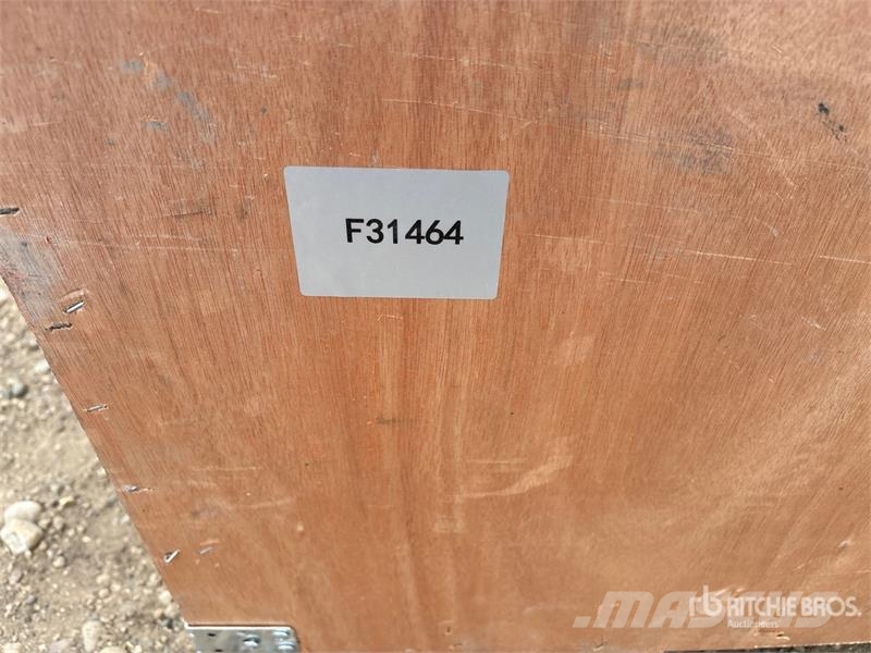  SKLP SK-ZP20 20 ft x 30 ft All-Steel Enclosed Carp Čelični okviri za građevine