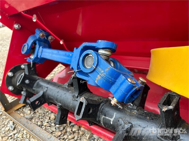 SKLP SK180 70 in 3-Point Rotary Tiller (Unused) Jyrsimet