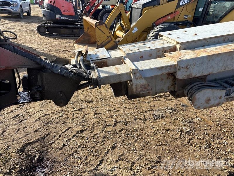 SkyJack 60TB 2WD Diesel Articulating Boom Lift Strēles pacēlāji
