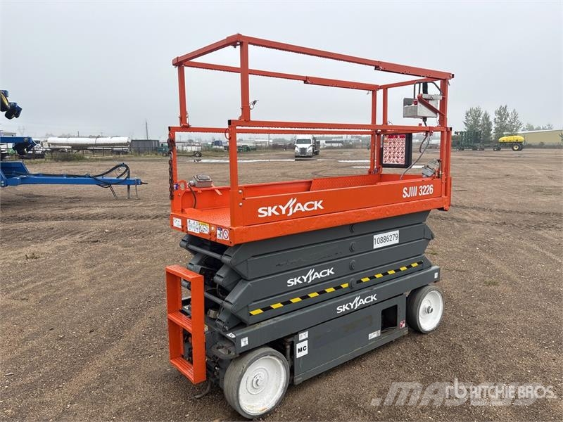 SkyJack SJ1113226 Electric Scissor Lift Platforme foarfeca