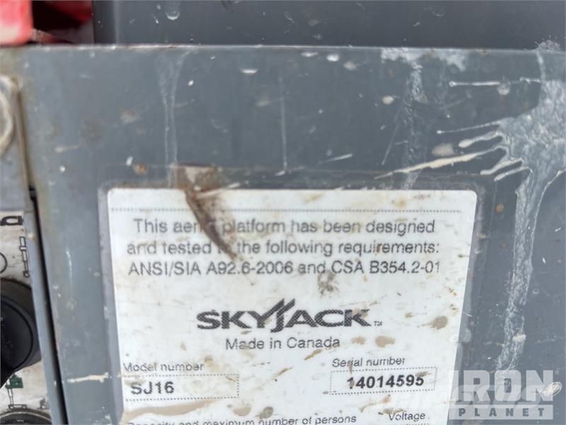 SkyJack SJ16 Personhissar och andra hissar