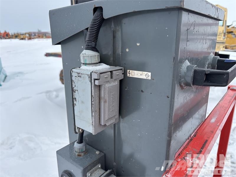 SkyJack SJ16 Personhissar och andra hissar