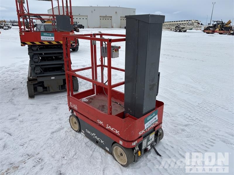 SkyJack SJ16 Personhissar och andra hissar