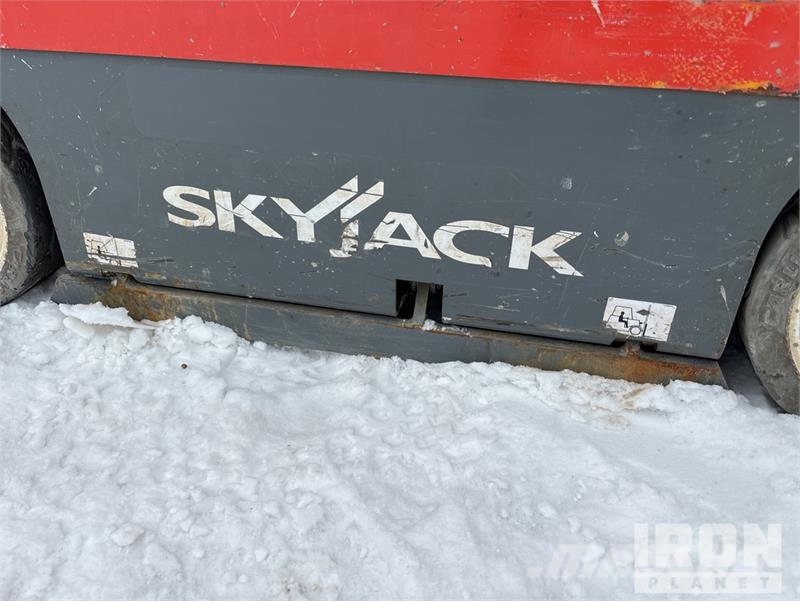 SkyJack SJ16 Personhissar och andra hissar