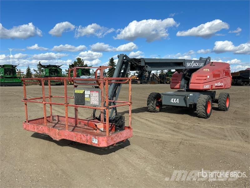 SkyJack SJ45T 4WD Diesel Telescopic Boom Lift Teleskopiskie pacēlāji