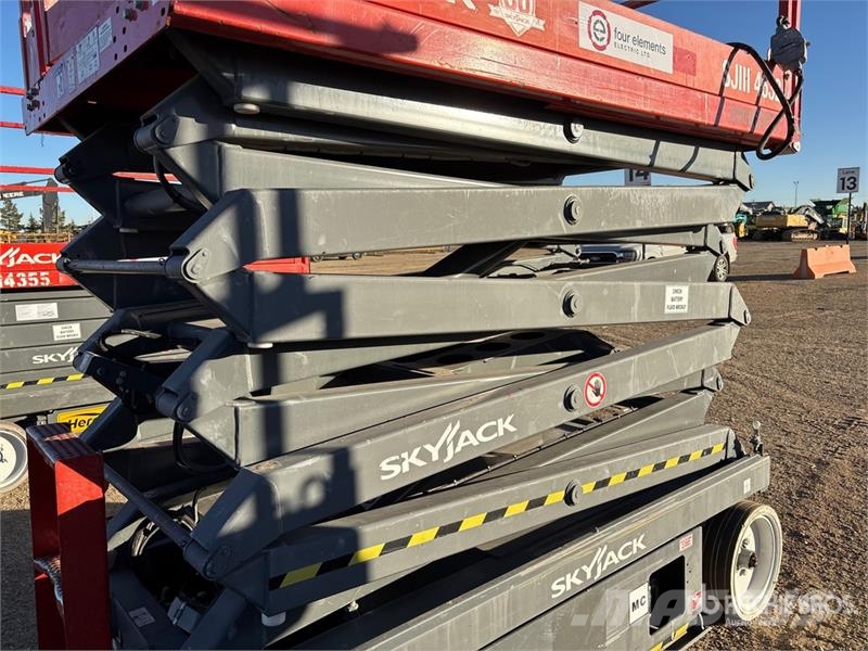 SkyJack SJ4632 Electric Scissor Lift Šķerveida pacēlāji