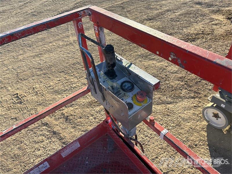 SkyJack SJ4632 Electric Scissor Lift Šķerveida pacēlāji