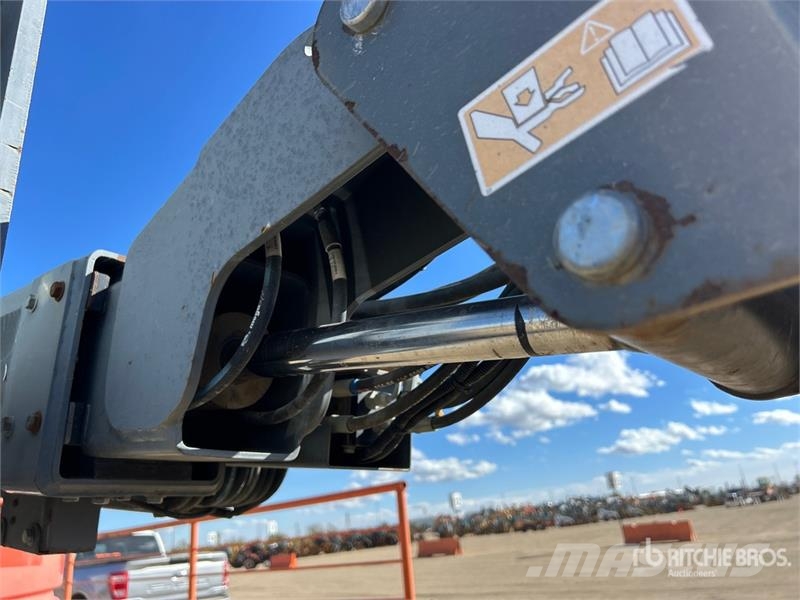 SkyJack SJ46AJ 4WD Diesel Articulating Boom Lift Iseliikuvad poomtõstukid