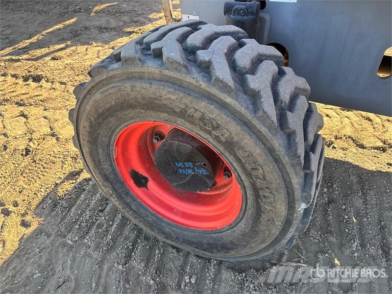 SkyJack SJ46AJ 4WD Diesel Articulating Boom Lift Iseliikuvad poomtõstukid