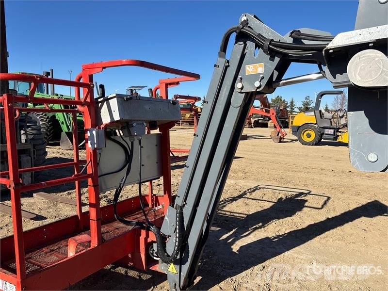 SkyJack SJ46AJ 4WD Diesel Articulating Boom Lift Iseliikuvad poomtõstukid