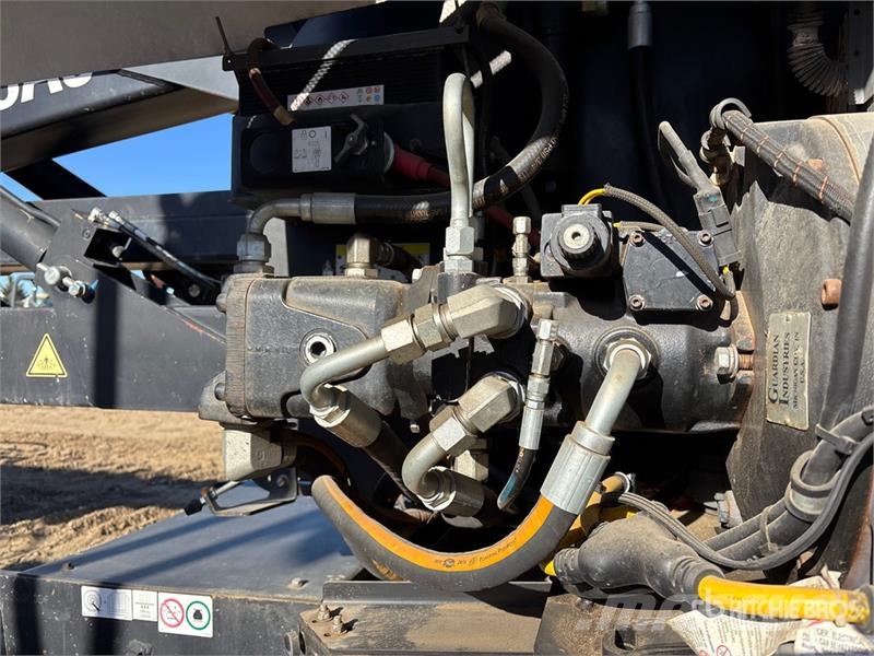 SkyJack SJ63AJ Karos emelők