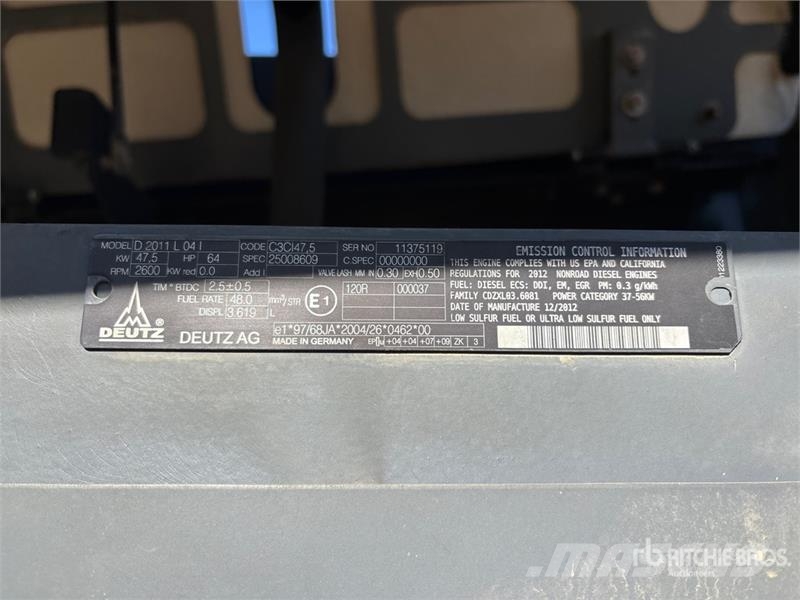 SkyJack SJ63AJ Karos emelők