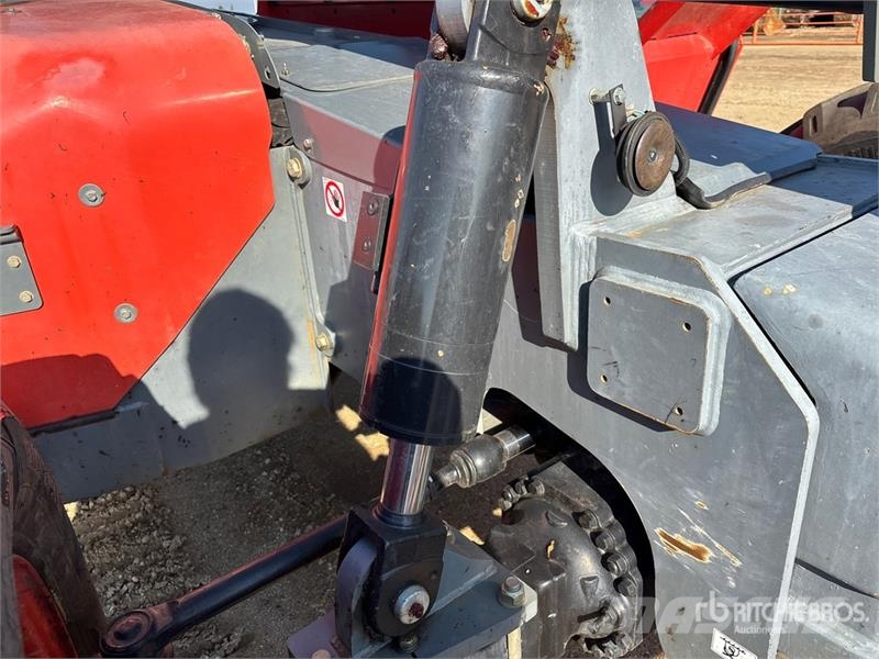 SkyJack SJ843TH Telehandler Teleskopiskie manipulatori